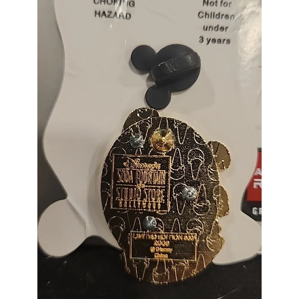 Disney Pin Jiminy Cricket Earth Day Studio Store Hollywood 2009 LE 300 DSF 69472